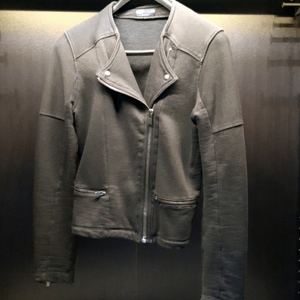 Gap black moto jacket size small